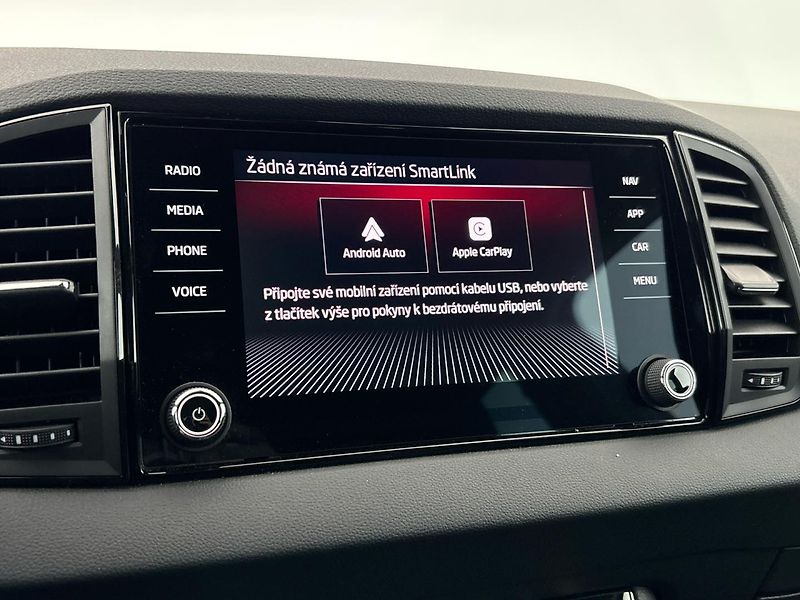 Škoda Karoq DSG Sportline - fotka 25 z 31