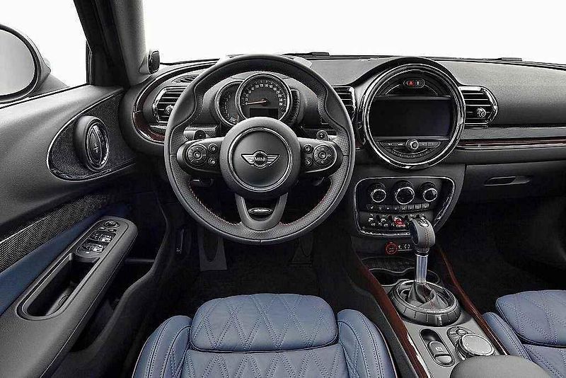 Mini Clubman.