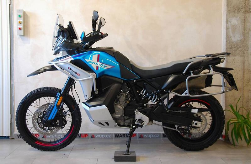 CFMOTO 800 MT (2025) 800MT-X - 1. maj, záruka, serv - fotka 14 z 20