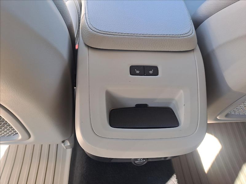 Volvo V90 T5 CC AWD CZ,1.MAJITEL,DPH - fotka 10 z 19