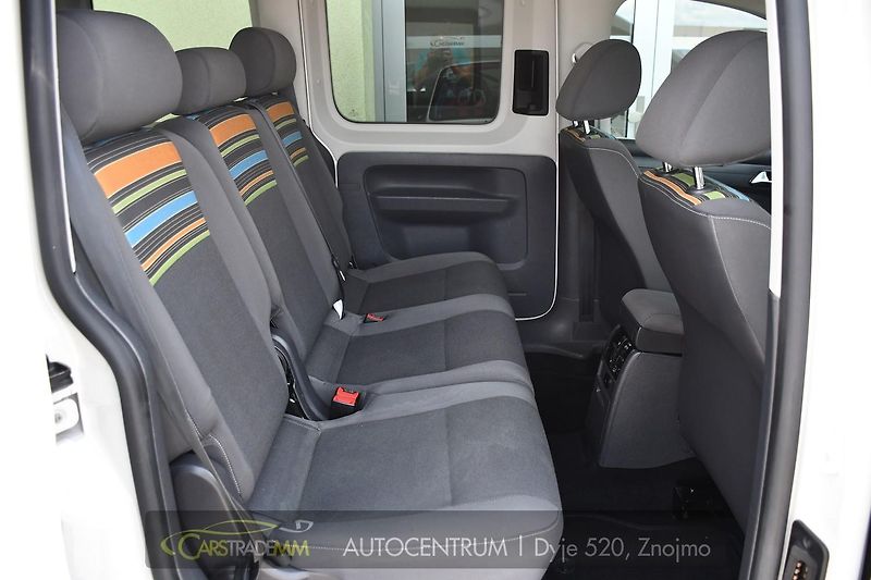Volkswagen Caddy 1.2TSi  A/C VÝHŘEV - fotka 19 z 39