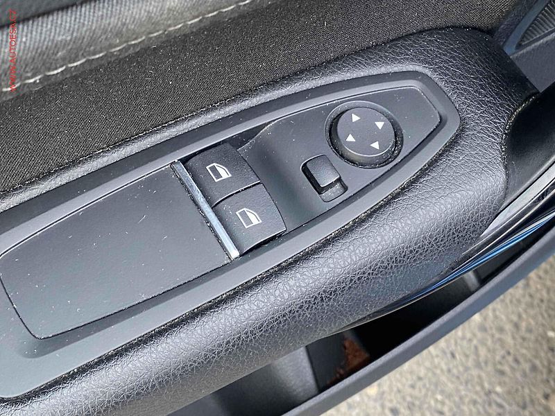 BMW Řada 2 (2019) 2.0d 218d, ČR, LED, navi - fotka 11 z 18