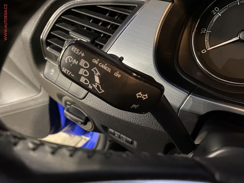 Škoda Fabia (2021) 1.0 TSi, 1.maj,ČR, Ambition - fotka 12 z 16
