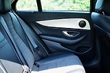 Mercedes-Benz Třídy E (2019) E220d - náhled 14