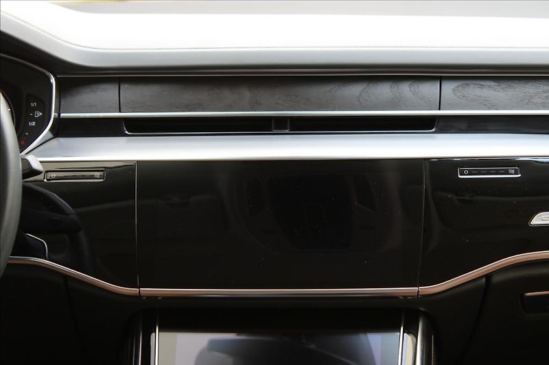 Audi A8 60 TDI V8 Q/TOP-VÝB/DPH - fotka 23 z 48