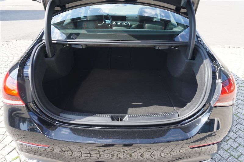 Mercedes-Benz Třídy A 1,3 A 200 L 1. majitel ČR - fotka 8 z 16