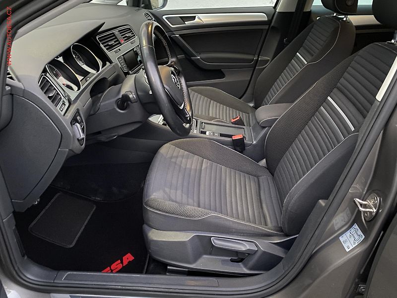Volkswagen Golf (2014) 1.2 TSi, CUP, AC, park.čidla - fotka 9 z 17