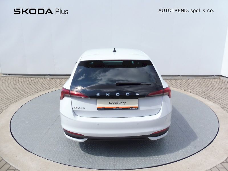 Škoda Scala (2025) Top Selection 1,0 TSI 85kW - fotka 26 z 29
