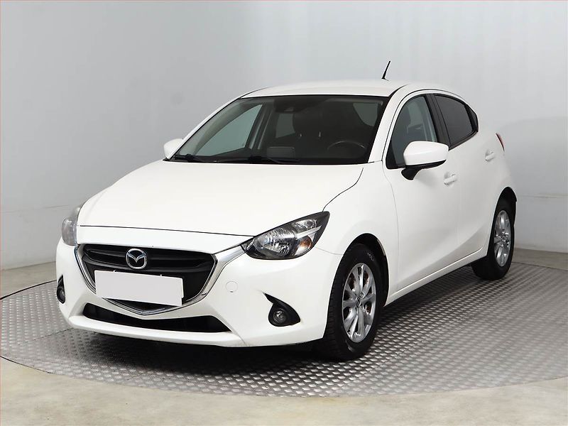 Mazda 2 (2015) 1.5 16V, Tempomat - fotka 2 z 15