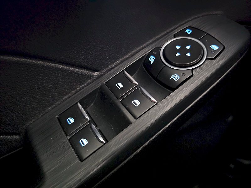 Ford Kuga (2022) 2.0EcoBlue 4X4 140KW ST-Line - fotka 29 z 33