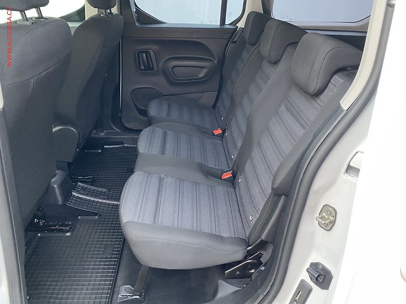 Opel Combo (2020) 1.2T MAXi, 1.maj,ČR, ENJOY - fotka 10 z 18