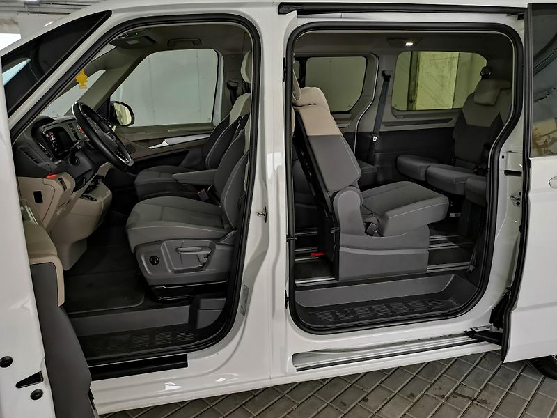 Volkswagen Multivan (2024) TDI LED KESSY NEZÁVISLÉ LANG - fotka 11 z 31