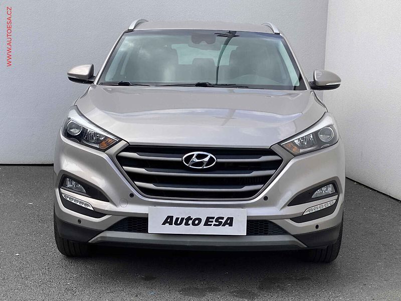 Hyundai Tucson (2017) 1.7CRDi, 1.maj,ČR, Czech - fotka 2 z 19