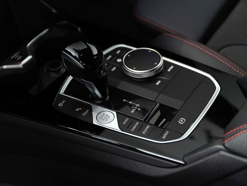 BMW Řada 1 128ti - fotka 15 z 23