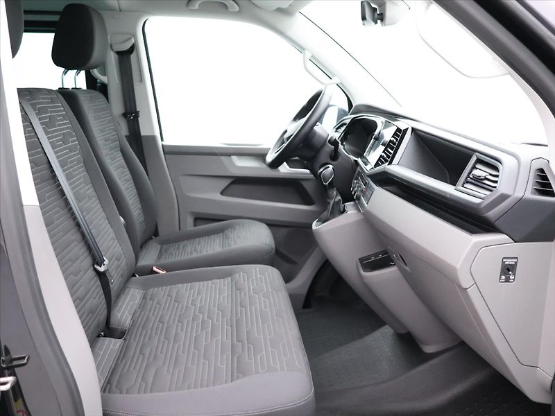 Volkswagen Caravelle 2,0 TDI 150kW DSG Long LED DPH - fotka 12 z 36