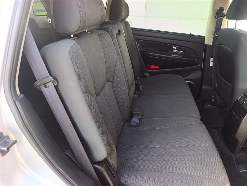 SsangYong Rexton 2,0 RX200 7MÍST TEMPOMAT - fotka 23 z 31