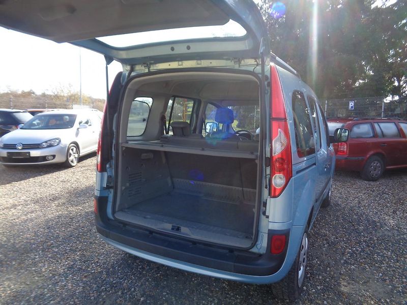 Renault Kangoo 1,6 16V Privilege - fotka 9 z 16