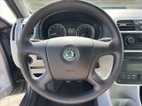 Škoda Fabia 1,4 i 16V Klima ESP serviska - náhled 14