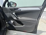 Volkswagen Tiguan (2019) 1.5 TSI 110kW ser. historie - náhled 16