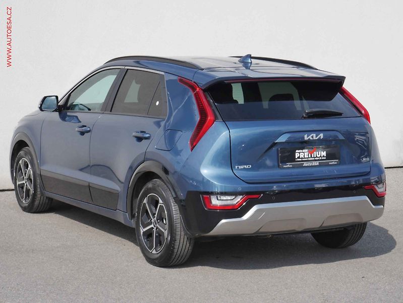 Kia Niro (2023) 1.6 GDi HEV, ČR, AT, navi - fotka 6 z 26