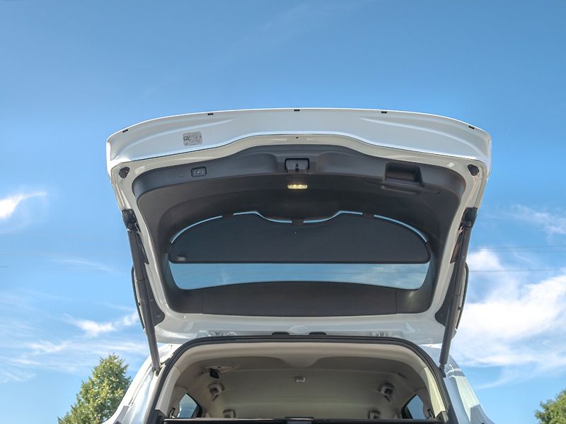 Ford S-MAX (2017) ČR 2.0D 110KW 1maj – NAVIGACE - fotka 45 z 53