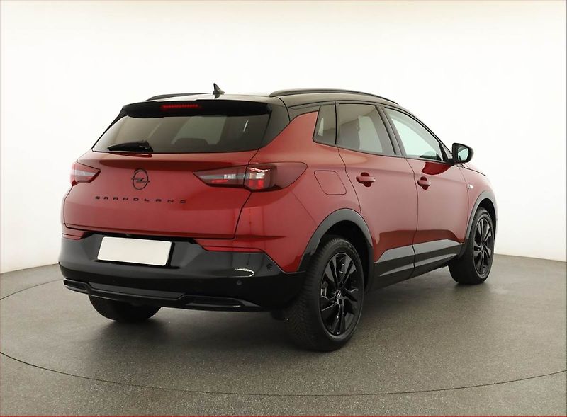 Opel Grandland X (2023) 1.2 Turbo - fotka 5 z 21