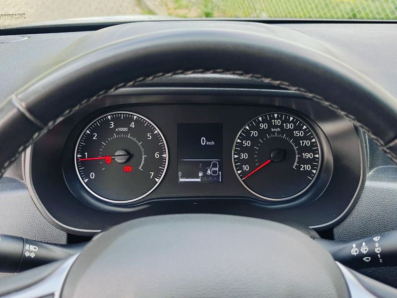 Dacia Duster (2022) 1,0 TCe 74 kW Comfort LPG - fotka 21 z 38