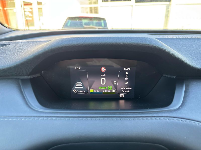 Škoda Enyaq iV 80 150 kW 82 kWh SOH 88% TČ - fotka 14 z 30