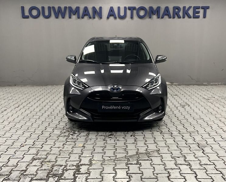 Toyota Yaris 1,5 Hybrid AT COMFORT STYLE TE - fotka 4 z 16