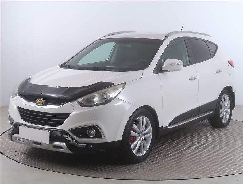 Hyundai ix35 (2013) 2.0 CRDi, 4X4, Automat - fotka 2 z 15