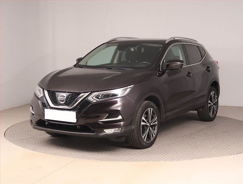 Nissan Qashqai (2018) N-Connecta 1.2 DIG-T - fotka 2 z 16