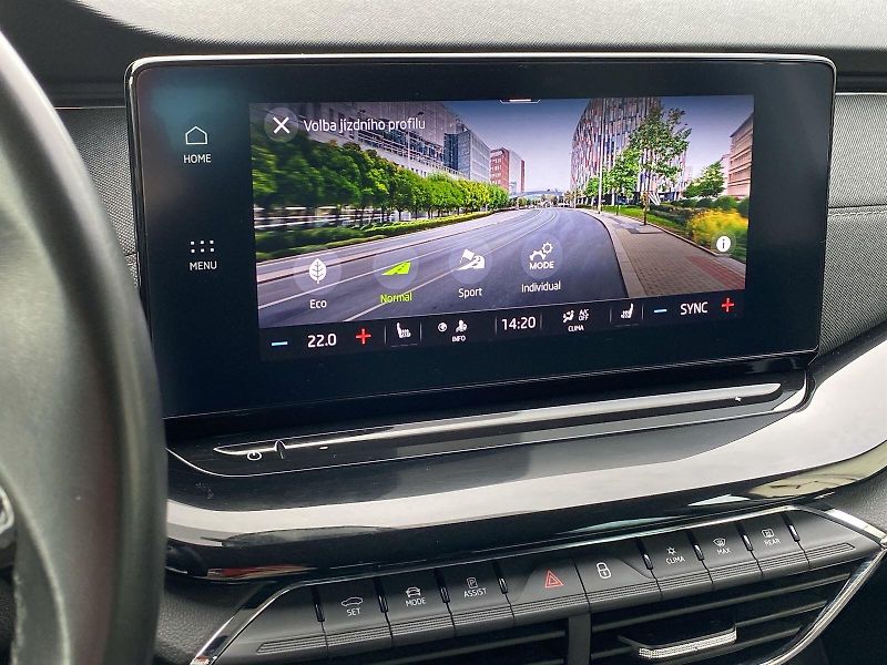 Škoda Octavia (2021) Combi 2.0 TDI 4x4 DSG Style+ - fotka 17 z 36