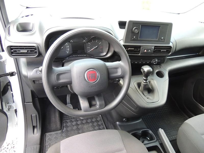 Fiat Dobló cargo (2023) 1.5HDi,L2,ČR,1.majitel - fotka 11 z 30