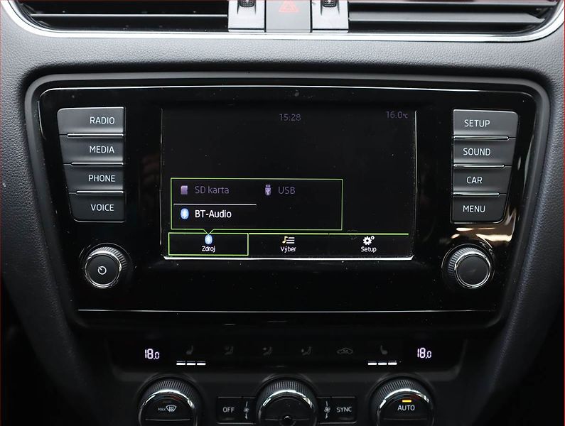 Škoda Octavia (2015) 2.0 TDI, Tempomat - fotka 17 z 18