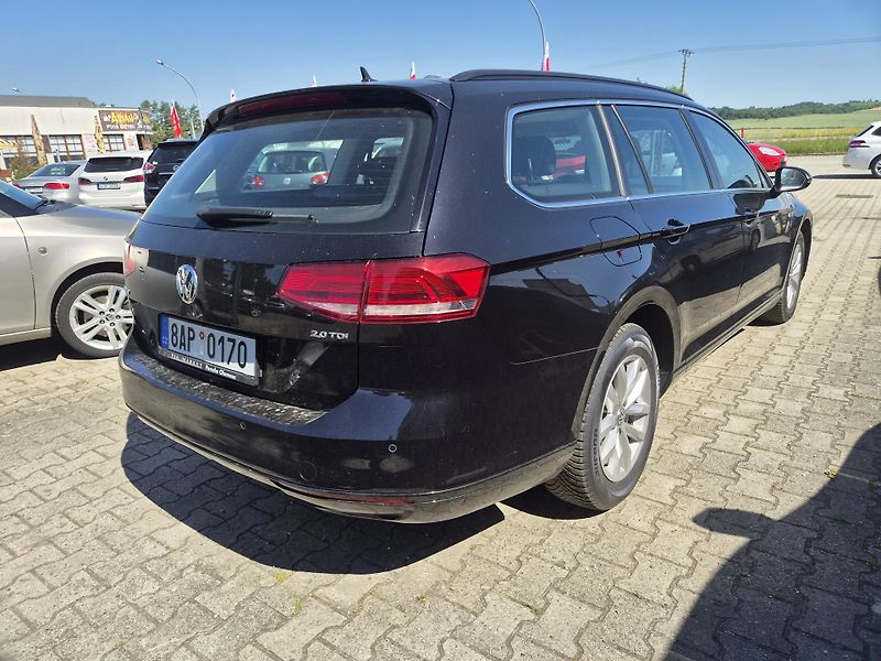 Volkswagen Passat Variant (2017) 2,0 TDI BMT DSG Com - fotka 3 z 9