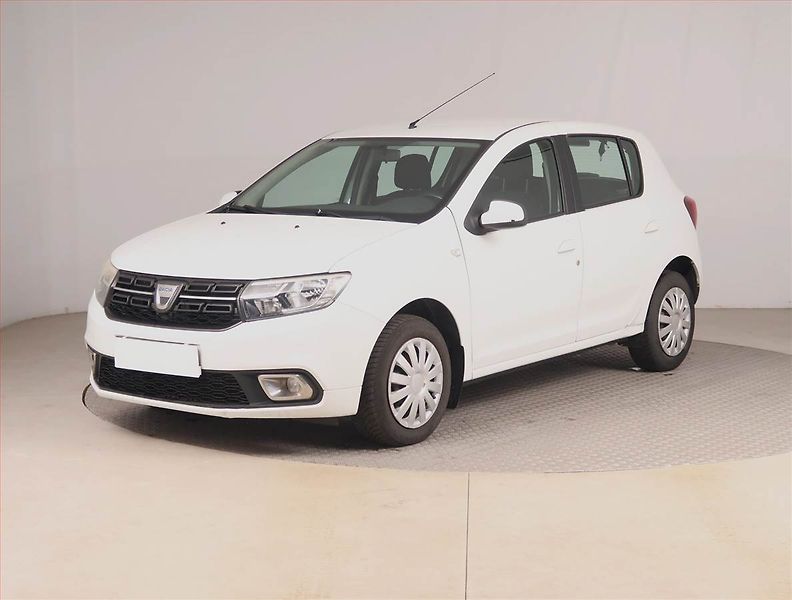 Dacia Sandero (2019) 1.0 SCe, ČR,1.maj - fotka 2 z 15