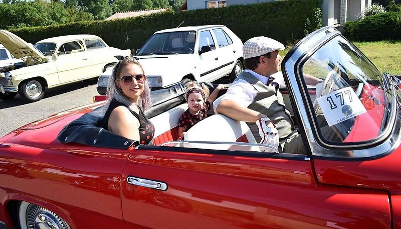 Již 18. ročník Veterán Rallye z lázní do lázní s podtitulem na pohodu, odstartovala v neděli ráno ze Skalky. 13.8. 2023