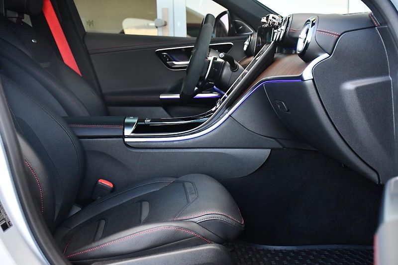 Mercedes-Benz Třídy C 43 AMG 4M N.TOP PANO HUD ČR - fotka 20 z 54