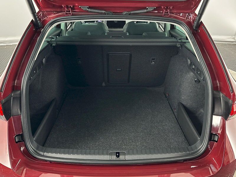 Škoda Octavia (2025) Combi DSG 1.5TSI 110kW Top Sel - fotka 28 z 32