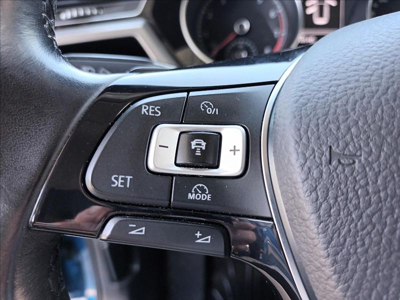 Volkswagen Touran 1,4 REZERVACE - fotka 34 z 46