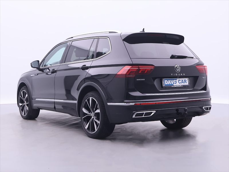 Volkswagen Tiguan Allspace 2,0 TSI DSG 4M R-Line 7Míst DP - fotka 5 z 38