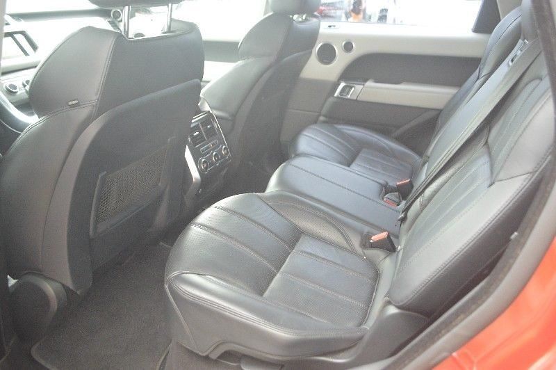 Land Rover Range Rover Sport - fotka 18 z 27