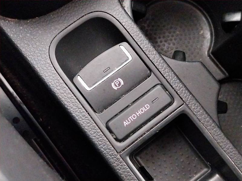 Volkswagen Sharan (2017) 2.0 TDI BMT, Automat, Kůže - fotka 20 z 22