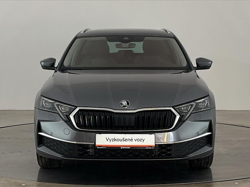 Škoda Octavia Top Selection DSG - fotka 4 z 29