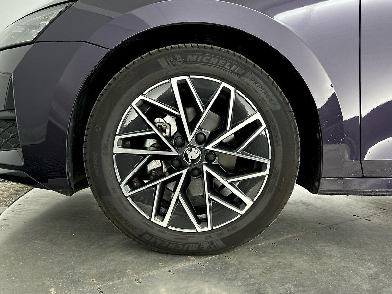 Škoda Octavia (2025) Combi 1.5TSI 110kW SportLine - fotka 32 z 32
