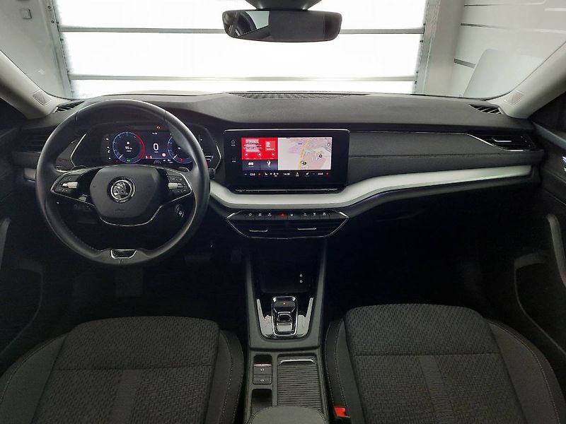 Škoda Octavia (2023) Combi 2.0 TDI (110kW/150k) DSG - fotka 26 z 28