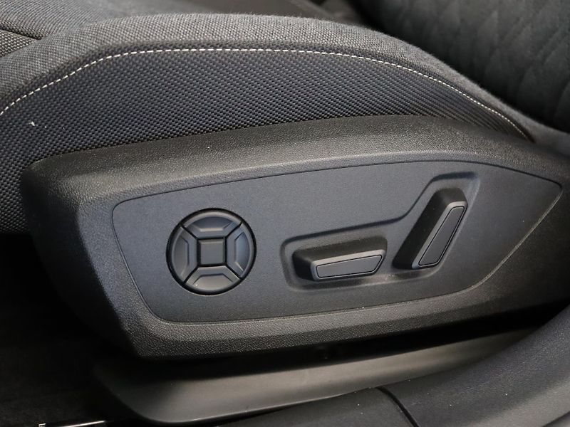 Audi A5 Avant TDI quattro Stronic - fotka 11 z 26