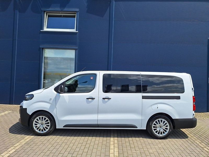 Peugeot Traveller (2026) Expert Combi L3 2.2 BHDi 180 - fotka 2 z 17