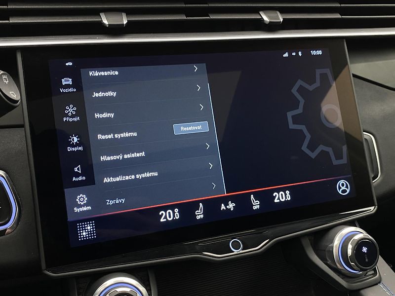 Lynk & Co 01 PHEV DCT AUT 1.maj.  - fotka 67 z 69