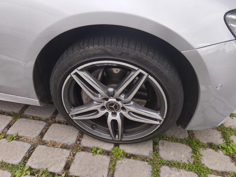 Mercedes-Benz Třídy E (2017) 220cdi 4 matic, AMG  - fotka 10 z 11
